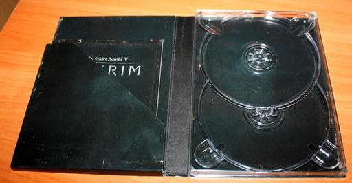 Elder Scrolls V: Skyrim, The - Год чёрного дракона. Skyrim Collector's Edition